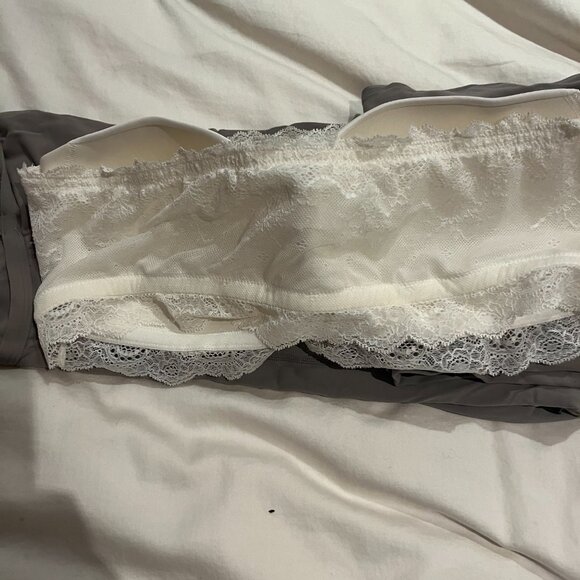 SPANX strapless bra - Picture 2 of 3